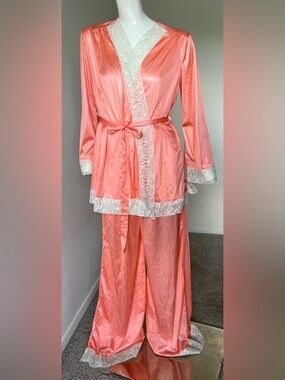 Vintage 1960s Miss Elaine Silky Two Piece Pajama- NEW! M